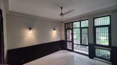 1.5 BHK Independent Builder Floor