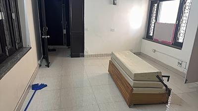 Bedroom Image of 2500 Sq.ft 3 BHK Builder Floor for rent in New Friends Colony New Delhi for Rs. 110000