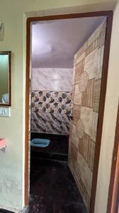 Bedroom Image of 225 Sq.ft 1 RK Apartment / Flat for sale in Mayur Vihar New Delhi for Rs. 2400000