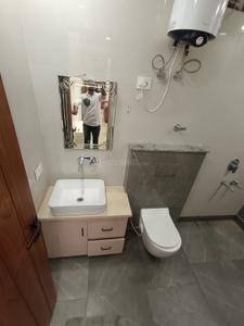 Bathroom Image of 915 Sq.ft 2 BHK Builder Floor for rent in Tagore Garden Extension New Delhi for Rs. 35000