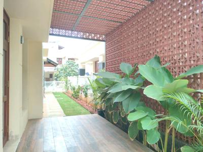 Living Room One Image of 5150 Sq.ft 5 BHK Apartment / Flat for rent in Nambiar Bellezea, Sarjapur Bengaluru for Rs. 300000