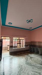Bedroom Image of 450 Sq.ft 1 BHK Apartment / Flat for rent in Shamsabad Agra for Rs. 4000