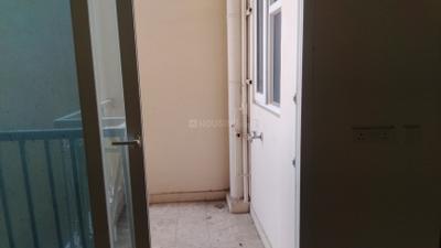 Image of 1075 Sq.ft 2 BHK Apartment / Flat for rent in Gaur City 7th Avenue, Noida Extension, Greater Noida for Rs. 20100