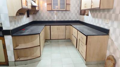 Kitchen Image of 2100 Sq.ft 3 BHK Apartment / Flat for rent in Sector 10 Dwarka New Delhi for Rs. 51000