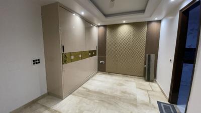 Bedroom Image of 1800 Sq.ft 3 BHK Builder Floor for sale in Surajmal Vihar New Delhi for Rs. 31000000