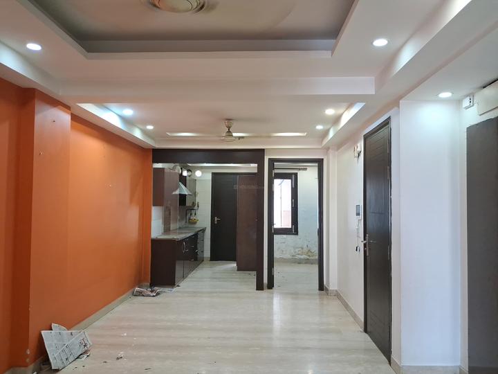 Nagin Lake Apartment Living Room 1