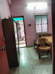 Hall Image of 780 Sq.ft 2 BHK Apartment / Flat for rent in Dum Dum Kolkata for Rs. 16000