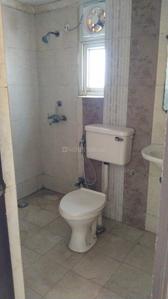 Image of 1360 Sq.ft 3 BHK Apartment / Flat for rent in Panchsheel Wellington, Crossings Republik, Ghaziabad for Rs. 26000