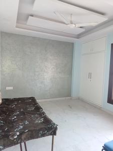 Bedroom Image of 1530 Sq.ft 3 BHK Builder Floor for sale in Preet Vihar New Delhi for Rs. 25000000
