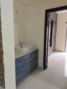 Image of 1075 Sq.ft 2 BHK Apartment / Flat for rent in Halasuru, Bengaluru for Rs. 50000