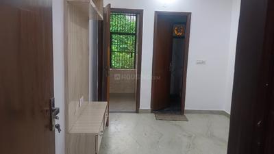 Bedroom Image of 1200 Sq.ft 3 BHK Builder Floor for rent in Sector 21 Rohini New Delhi for Rs. 20000
