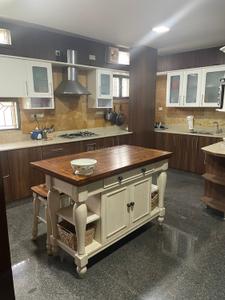 Kitchen Image of 4000 Sq.ft 4 BHK Apartment / Flat for rent in Sanjaynagar Bengaluru for Rs. 190000