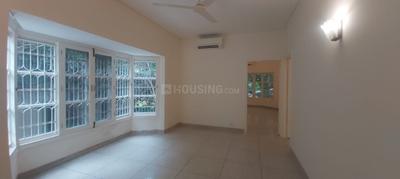 Balcony Image of 5000 Sq.ft 6 BHK Independent House for sale in West End New Delhi for Rs. 950000000