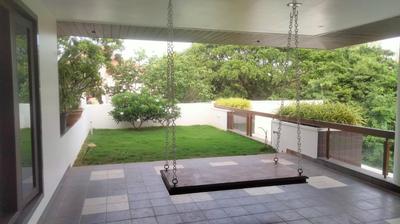 Balcony Image of 6000 Sq.ft 5 BHK Independent House for sale in Uthandi Chennai for Rs. 160000000