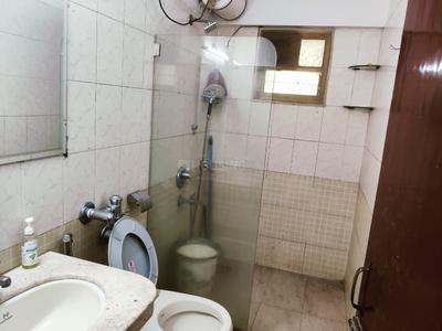 Image of 1800 Sq.ft 4 BHK Apartment / Flat for sale in Khar West, Mumbai for Rs. 88000000