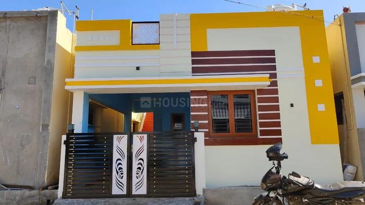 Selvi green square Main Image 1