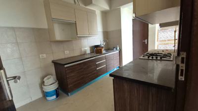 Kitchen Image of 1996 Sq.ft 3 BHK Apartment / Flat for sale in Heritage One, Sector 62 Gurgaon for Rs. 39000000
