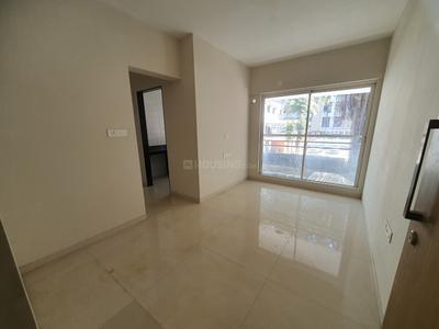 Hall Image of 750 Sq.ft 2 BHK Apartment / Flat for sale in Sugee Atharva, Prabhadevi Mumbai for Rs. 30000000