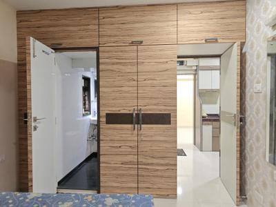 Bedroom Image of 576 Sq.ft 2 BHK Apartment / Flat for sale in Grant Road Mumbai for Rs. 15000000