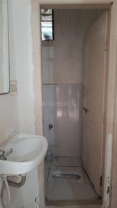Bathroom Image of 680 Sq.ft 1 BHK Apartment / Flat for rent in Signature Sampad, Sarkhej Ahmedabad for Rs. 19500