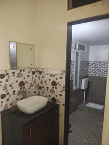 Bathroom Image of 1453 Sq.ft 3 BHK Builder Floor for rent in Avinash Sun City Villa, Daldal Seoni Raipur for Rs. 15000
