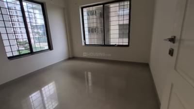 Bedroom Image of 750 Sq.ft 2 BHK Apartment / Flat for rent in Vista Luxuria, Hadapsar Pune for Rs. 21500