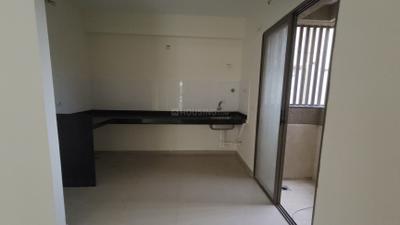 Kitchen Image of 800 Sq.ft 2 BHK Apartment / Flat for rent in Skyi Star City, Dhayari Pune for Rs. 17000