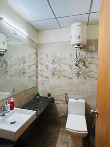 Bathroom Image of 436 Sq.ft 1 RK Studio for rent in Paramount Golfforeste Villas, Surajpur Greater Noida for Rs. 15000