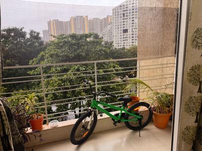 Balcony Image of 1020 Sq.ft 2 BHK Apartment / Flat for sale in Amanora Sterling Towers R4, Hadapsar Pune for Rs. 13000000