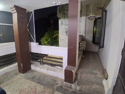 Balcony Image of 980 Sq.ft 1 BHK Builder Floor for rent in Gomti Nagar Lucknow for Rs. 13000