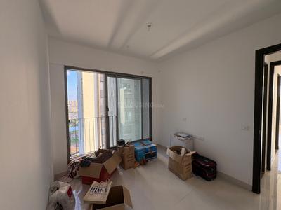 Bedroom Image of 790 Sq.ft 2 BHK Apartment / Flat for sale in Sunteck City 4th Avenue, Goregaon West Mumbai for Rs. 24500000