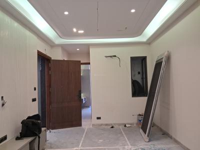 Living Room Image of 1350 Sq.ft 3 BHK Builder Floor for sale in Paschim Vihar New Delhi for Rs. 27000000