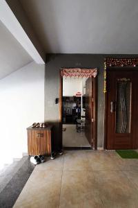 Hall Image of 1440 Sq.ft 3 BHK Apartment / Flat for sale in Dev Parisar, Vaishno Devi Circle Ahmedabad for Rs. 7200000