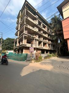 Image of 734 Sq.ft 2 BHK Apartment / Flat for sale in Chinar Park, Kolkata for Rs. 4000000