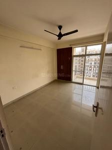 Bedroom Image of 1605 Sq.ft 3 BHK Apartment / Flat for rent in Noida Extension Greater Noida for Rs. 20000