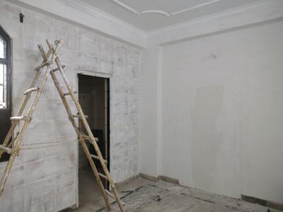 Bedroom Image of 1000 Sq.ft 2 BHK Apartment / Flat for sale in Julius Apartment, Shalimar Garden Ghaziabad for Rs. 5300000