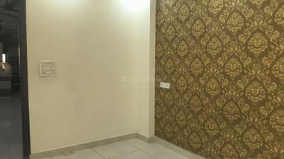 Bedroom Image of 900 Sq.ft 3 BHK Independent House for rent in Dwarka Mor New Delhi for Rs. 22000