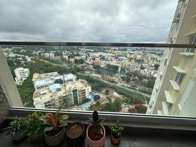 Balcony Image of 2400 Sq.ft 3 BHK Apartment / Flat for rent in Prestige Fairfield, RMV Extension Stage 2 Bengaluru for Rs. 200000