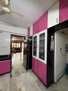 Kitchen Image of 2250 Sq.ft 3 BHK Independent House for sale in Vastrapur Ahmedabad for Rs. 18000000