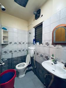Bathroom Image of 963 Sq.ft 2 BHK Apartment / Flat for sale in Pelican Lake View, Nayabad Kolkata for Rs. 6000000