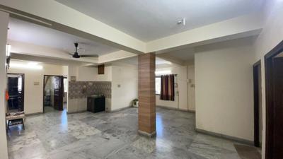 Living Room Image of 2050 Sq.ft 5 BHK Apartment / Flat for sale in Ariadaha Kolkata for Rs. 7400000