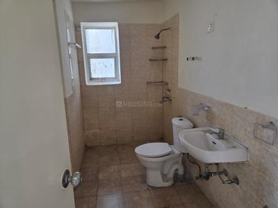 Bathroom Image of 1200 Sq.ft 3.5 BHK Apartment / Flat for sale in Jaypee Aman, Sector 151 Noida for Rs. 10500000