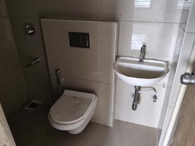 Common Bathroom Image of 1850 Sq.ft 3 BHK Apartment / Flat for rent in Bhadaj Ahmedabad for Rs. 24000