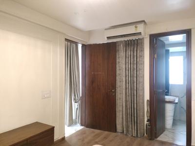 Bedroom Image of 1830 Sq.ft 4 BHK Apartment / Flat for sale in Emerald Heights, Sector 88 Faridabad for Rs. 20000000