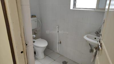 Bathroom Image of 1480 Sq.ft 3 BHK Apartment / Flat for rent in Bailey Road Patna for Rs. 20000