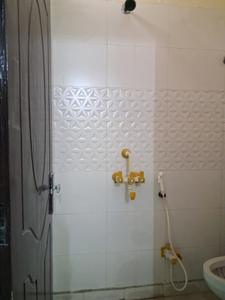 Bedroom One Image of 1650 Sq.ft 3 BHK Apartment / Flat for sale in Defence Enclave, Sector 44 Noida for Rs. 9200000