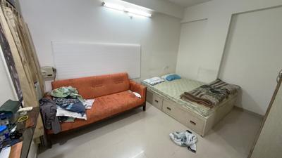 Bedroom Image of 1200 Sq.ft 2 BHK Apartment / Flat for rent in Shalimar Township, Scheme No 114 Indore for Rs. 35000