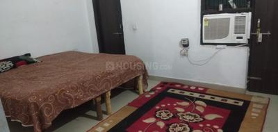 Bedroom Image of BALA JI PG AND GUEST HOUSE in Sikandra, Agra