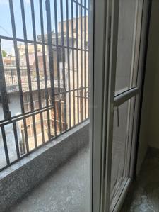 Balcony Image of 927 Sq.ft 2.5 BHK Builder Floor for sale in Ramesh Nagar New Delhi for Rs. 13200000