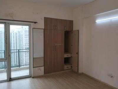 Bedroom Image of 1700 Sq.ft 3 BHK Apartment / Flat for rent in DLF Capital Greens Phase 1 And 2, Karampura New Delhi for Rs. 60000
